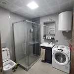 18th & 16h Floor Secure Luxury With Pool & Fitness Included In Price Apartman Szkopje