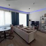 18th & 16h Floor Secure Luxury With Pool & Fitness Included In Price Lägenhet Skopje