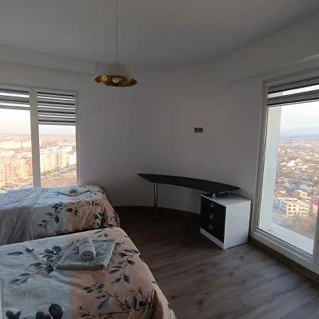 18th & 16h Floor Secure Luxury With Pool & Fitness Included In Price Apartment Skopje
