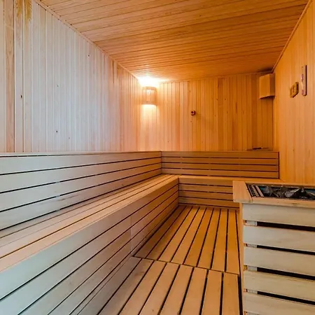 18th & 16h Floor Secure Luxury With Pool & Fitness Included In Price Skopie