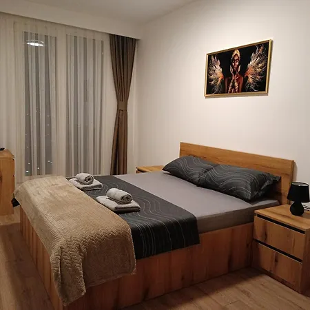 18th & 16h Floor Secure Luxury With Pool & Fitness Included In Price Daire