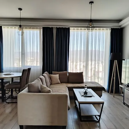 Apartamento 18th & 16h Floor Secure Luxury With Pool & Fitness Included In Price Skopie