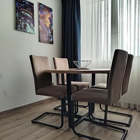 شقة 18th & 16h Floor Secure Luxury With Pool & Fitness Included In Price