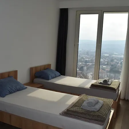 Apartment 18th & 16h Floor Secure Luxury With Pool & Fitness Included In Price