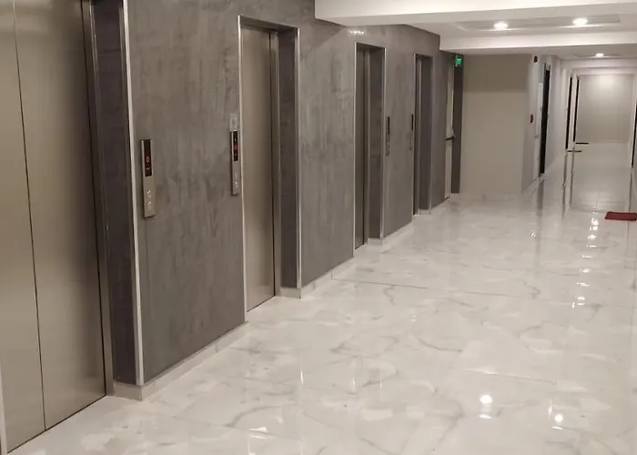 Apartment 18th & 16h Floor Secure Luxury With Pool & Fitness Included In Price Skopje