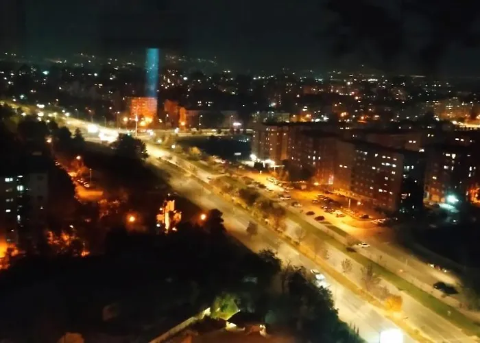 18th & 16h Floor Secure Luxury With Pool & Fitness Included In Price Apartment Skopje