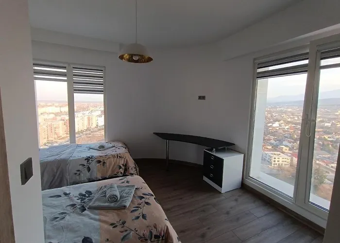 18th & 16h Floor Secure Luxury With Pool & Fitness Included In Price Apartment Skopje