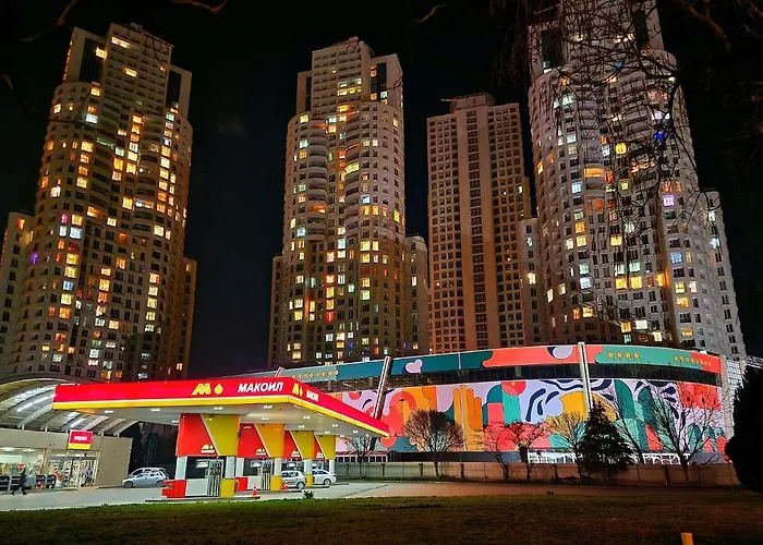 18th & 16h Floor Secure Luxury With Pool & Fitness Included In Price Skopje