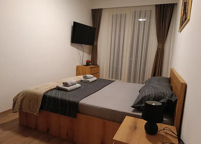 18th & 16h Floor Secure Luxury With Pool & Fitness Included In Price * Скопье