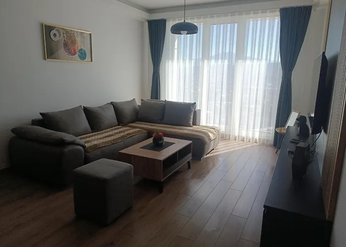 18th & 16h Floor Secure Luxury With Pool & Fitness Included In Price Lägenhet Skopje