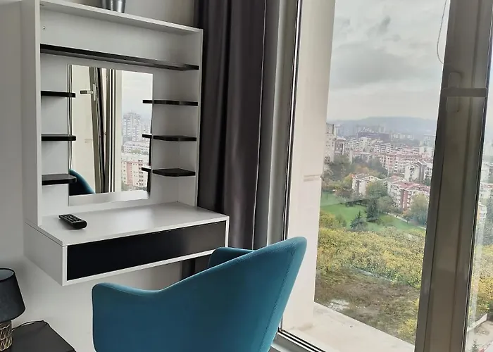 18th & 16h Floor Secure Luxury With Pool & Fitness Included In Price Skopje